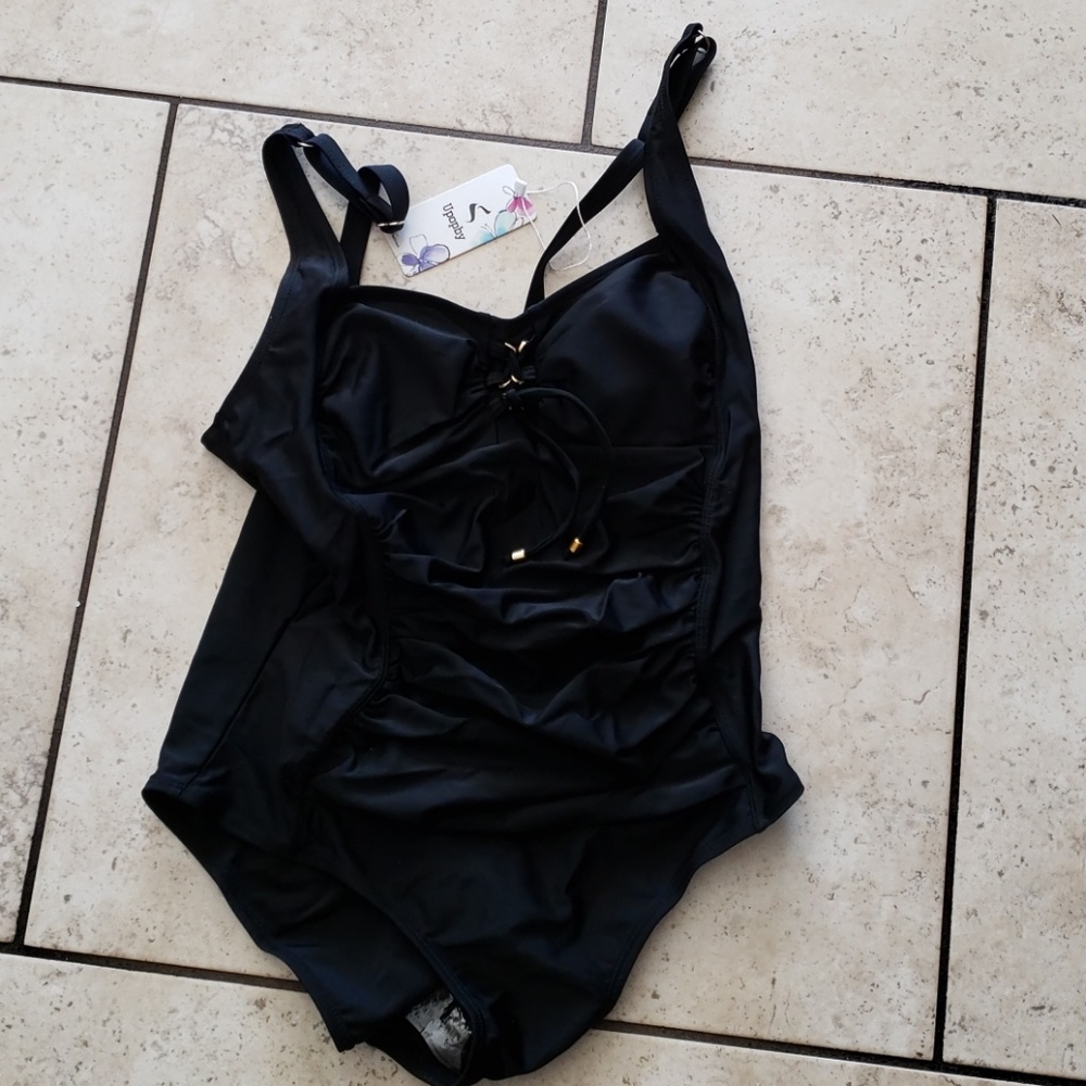 Bathing suit